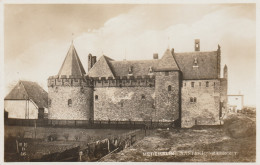 489129Medemblik, Kasteel Radbout. (FOTOKAART)  - Medemblik