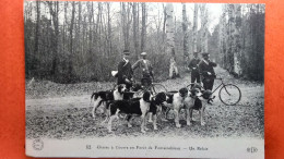 CPA. Chasse à Courre En Forêt De Fontainebleau. Un Relais.  (AF.114) - Chasse