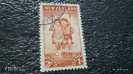 YENİ ZELANDA- 1950-60      2+1P           USED - Gebruikt