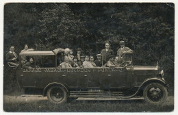 CPA Photo - LOURDES (Hautes Pyrénées) - Groupe De Touristes En Grand Autocar Ouvert - Garage GABACH - Lourdes Pontacq - Lourdes