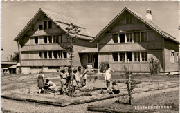 Trogen - Pestalozzidorf - Französische Kinder Bei Der Gartenarbeit (10) - Trogen