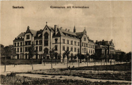 CPA AK Saarlouis Gymnasium Mit Krankenhaus GERMANY (939670) - Kreis Saarlouis