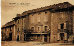 "/"48 - Lozère - Le Bleymard - Hotel Teissier - Arrêt Des Autobus Mende Villefort (Cliché Pas Courant) - Le Bleymard