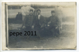 Carte Photo Militaria  - Groupe De Soldats, Militaires Uniformes N°85 Et 285 - Uniforms