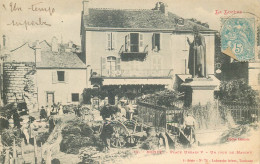 LOZERE  MENDE  Place Urbain  Un Jour De Marché - Mende