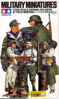 Figurines TAMIYA  - German Soldiers At Field Briefing - Soldats Allemands Au Briefing 1943/1945 -  1/35 (+ Bonus) - Figuren