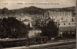 CPA Epinal Rue De La Gare Vue Prise Du Pont Du Chemin De Fer - Gares - Avec Trains