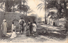 ALGERIE - Scènes Et Types - Dans L'Oasis De Biskra - Carte Postale Ancienne - Scènes & Types