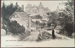 Cpa, 24 Dordogne, Hautefort Près Périgueux, Château D'Hautefort, Animée éd Guillier, Dos Simple, Non écrite - Hautefort