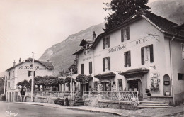 Veyrier Du Lac - Hotel " Chez La Baronne  - CPSM°J - Veyrier