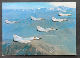 MIRAGE III S Im Formationsflug über Den Voralpen - Aviateurs