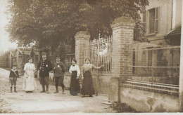 Parmain * Carte Photo Photographe DIARD ? ( Cachet ) * Rue Du Village , Départ Pour La Chasse * Chasseurs * Villa - Parmain