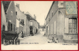 CPA 89 SERGINES Yonne - Rue De L'Eglise - Sergines