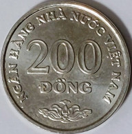 Vietnam - 200 Dong 2003, KM# 71 (#2411) - Vietnam