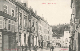 épinal * Rue Et Hôtel De Ville - Epinal