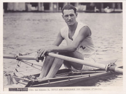 Cpa / Photo - Ang - Henley On Thames - Oxford - Sport Aviron - Rameur Suisse Ernst Rufli Vainqueur Des Regates 1936 - Rowing