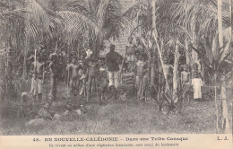 FRANCE - En Nouvelle Calédonie - Dans Une Tribu Canaque - Carte Postale Ancienne - Nouvelle Calédonie