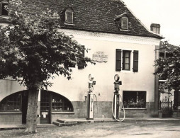 Escos * Hôtel Restaurant PACHEBAT Cabine Téléphonique * Pompe à Essence Station Service - Andere & Zonder Classificatie