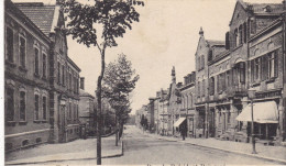 Delcampe - 57  MORHANGE. CPA.  RUE DU PRESIDENT POINCARE. + TEXTE ANNEE 1921 - Morhange