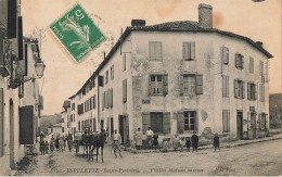 Espelette * Rue Et Vieilles Maisons Basques * Villageois - Espelette