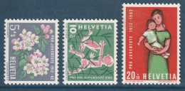 Suisse - YT N° 700 à 702 ** - Neuf Sans Charnière - 1962 - Nuevos