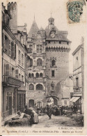 CP INDRE ET LOIRE - LOCHES N°10 ^MACE DE L'HOTEL DE VILLE - MARCHE AU BEURRE - Marchés