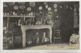 Jouy (28) : La Cuisine De L'Hôtel De La Providence En 1910 PF. - Jouy