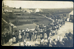 Cpa Du 29 Carte Photo Défilé En Costume Breton -- Photo Pierre Le Goff Plozevet  LANR62 - Plozevet