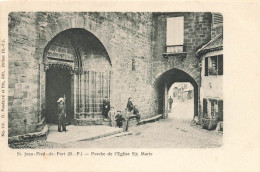 St Jean Pied De Port * Place Et Porche De L'église Ste Marie * Le Garde Suisse * Enfants Villageois - Autres & Non Classés