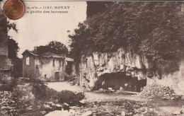 63 - Carte Postale Ancienne De  ROYAT   La Grotte Des Laveuses - Royat