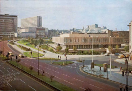 BRADFORD  ( ANGLETERRE )  LAW COURTS AND CENTRAL LIBRARY - Bradford