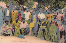 FRANCE - Nouvelle Calédonie - Indigènes De L'Ile De Maré - Carte Postale Ancienne - Nouvelle Calédonie