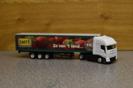 EMTÉ Supermarkten Truck 1040 EMTÉ Supermarkten Scale 1:87 - Trucks, Buses & Construction