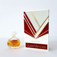 Miniatures De Parfum   GIANNI VERSACE  EDT  3.5 Ml + Boite - Miniatures Femmes (avec Boite)