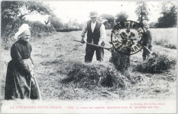 C. P. A. : 50 : La Normandie Pittoresque : Le Temps Est Superbe, Dépéchons Nous De Travailler Not' Foin, Le Goubey, édit - Saint Pierre Eglise