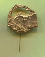 Alpinism Mountaineering - Triglav Slovenia Ice Ax, Vintage Pin Badge Abzeichen - Alpinismo, Escalada