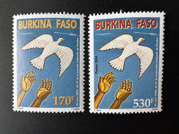 Burkina Faso 2004 Mi. 1869 - 1870 An IV De La Journée Nationale De Pardon Dove Colombe Friedenstaube Oiseau Bird Vogel - Burkina Faso (1984-...)