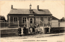 CPA Ste-GENEVIEVE - École Communale (259405) - Sainte-Geneviève
