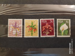 1973 South Africa	Flowers (F4) - Used Stamps