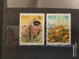 1977 South Africa	Flowers (F4) - Used Stamps