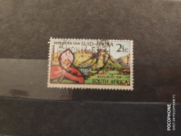 South Africa	Flowers (F4) - Used Stamps