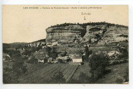 Les Eyzies Rochers De Font De Gaume - Les Eyzies