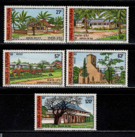 Wallis Et Futuna  - 1977  -  Bâtiments Et Monuments  - N° 203 à 207   - Neuf ** - MNH - Unused Stamps