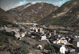 17451  VALS D ANDORRA  ANDORRA LA VELLA  Vue Générale  Au Fond Les Escaldes   (2 Scans) Andorre - Andorra