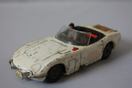 Voiture Années 60 Toyota 2000 GT "James Bond 007" Corgi Toys - 1/43 - Dans Son Jus à Restaurer (sans Boite) - Corgi Toys