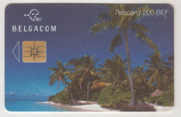 BELGIUM - Summer Holiday, 200 BEF, Tirage 180.000, Used - With Chip