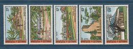Wallis Et Futuna - YT N° 203 à 207 * - Neuf Avec Charnière - 1977 - Unused Stamps