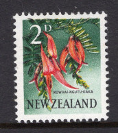 New Zealand 1960-66 Pictorials - 2d Kowhai Ngutu-kaka HM (SG 783) - Neufs