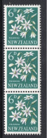 New Zealand 1960-66 Pictorials - 6d Pikiarero Strip HM (SG 788) - Neufs