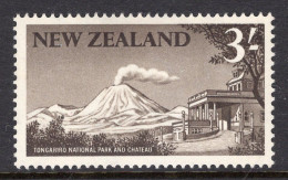 New Zealand 1960-66 Pictorials - 3/- Tongariro National Park - Sepia HM (SG 798) - Neufs